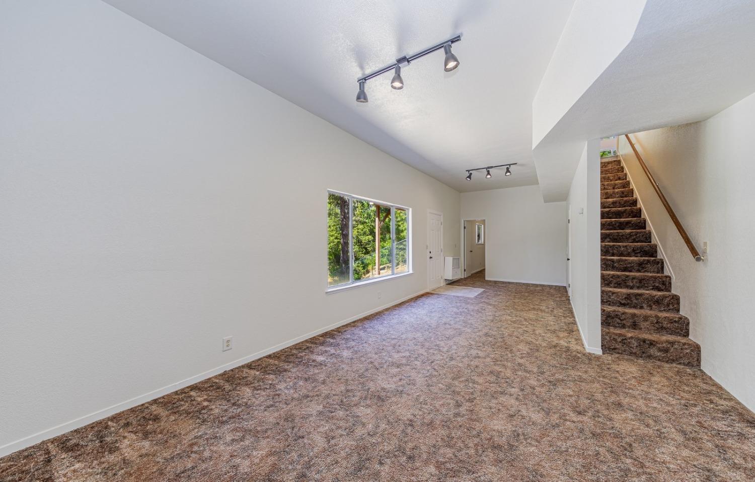 5705 Pilot Peak Road