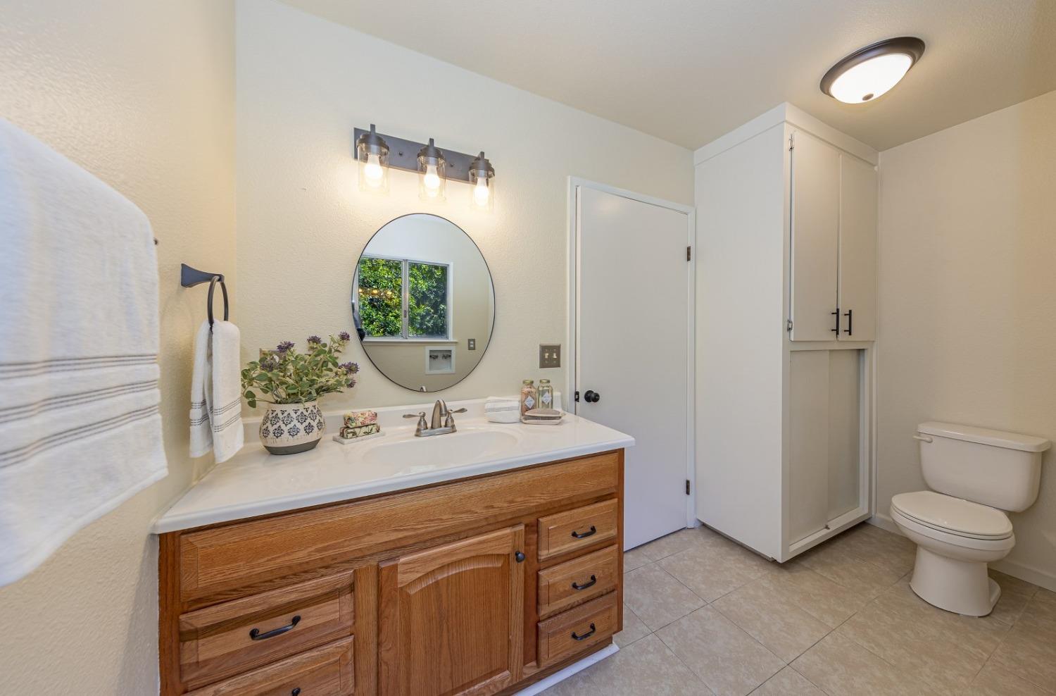 5705 Pilot Peak Road