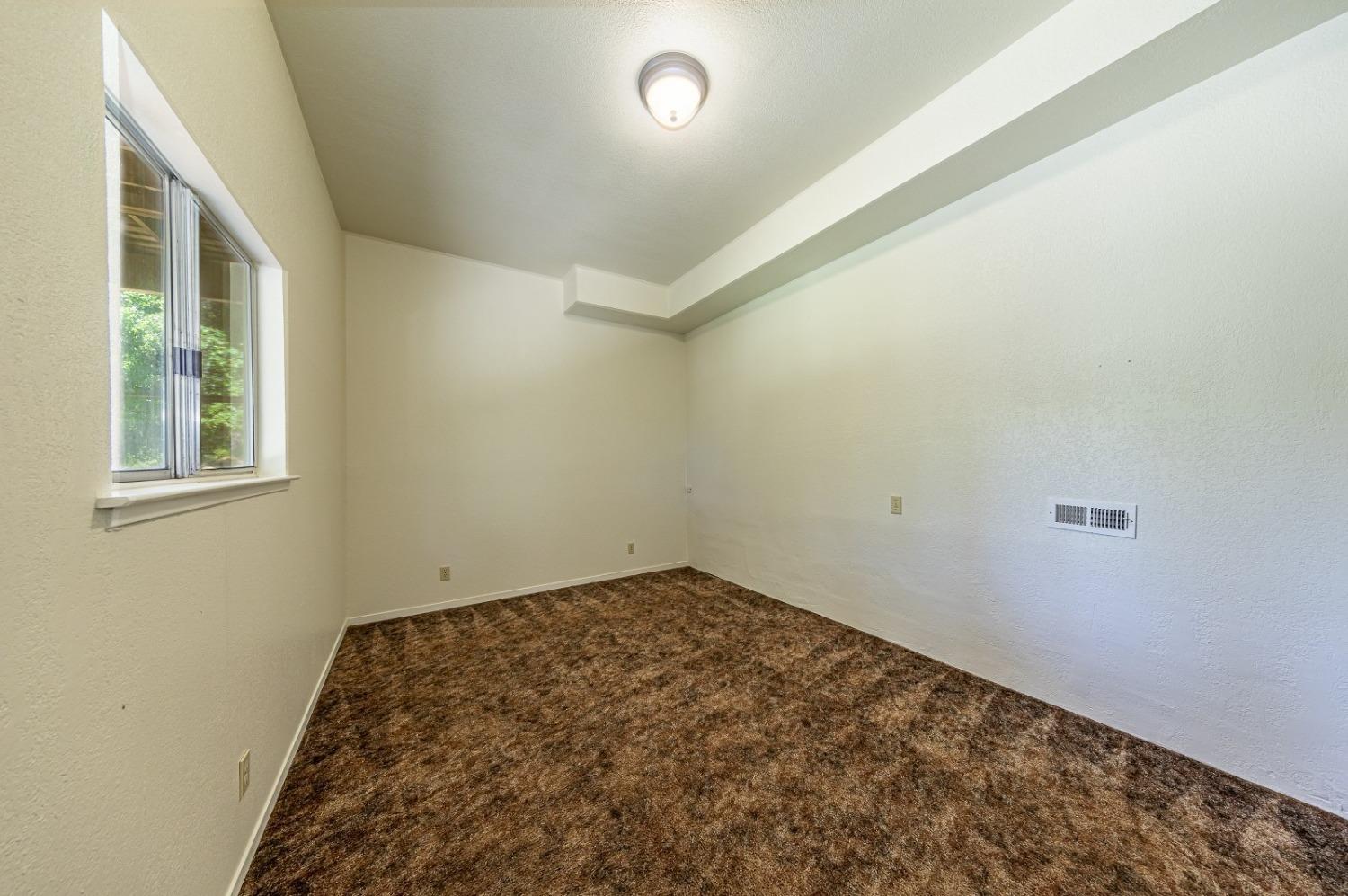 5705 Pilot Peak Road