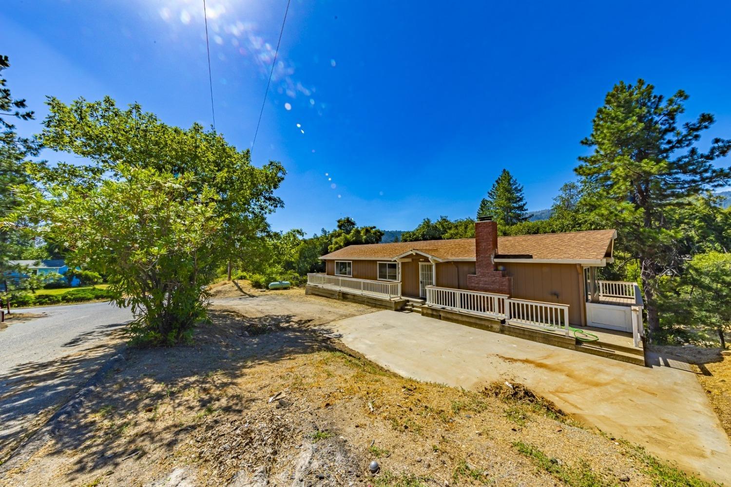 5705 Pilot Peak Road