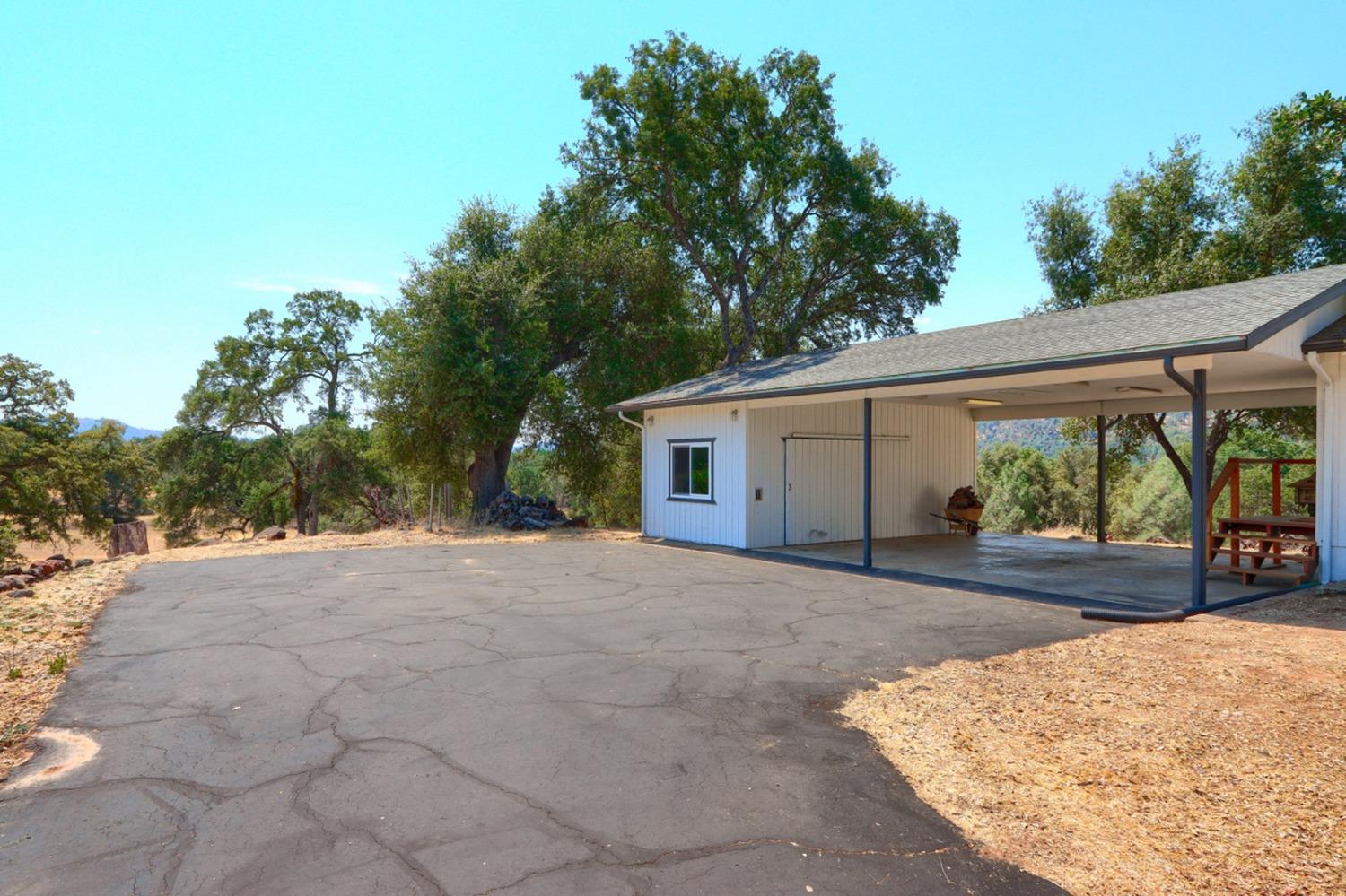 4120 Heritage Lane