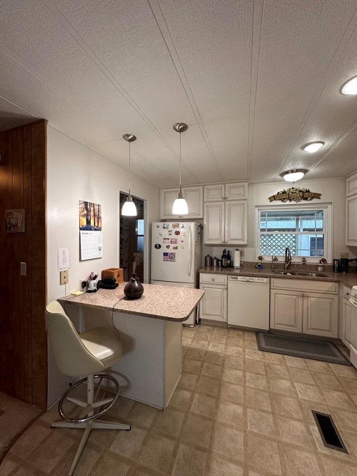 5277 Highway 49 N # 42