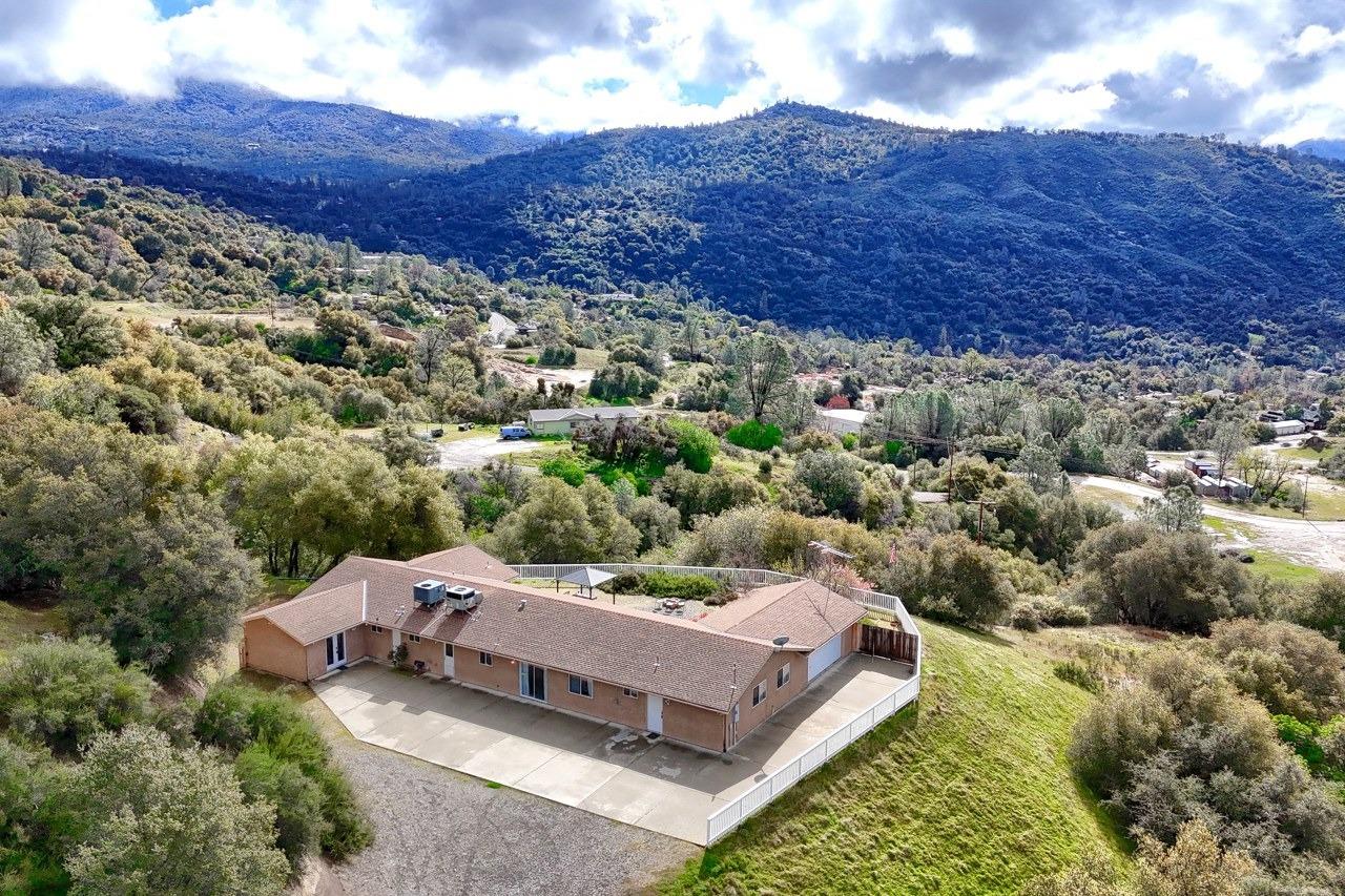 42107 Empty Creek Road