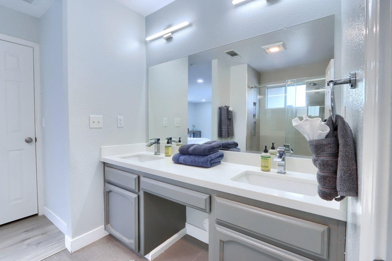 42107 Empty Creek Road