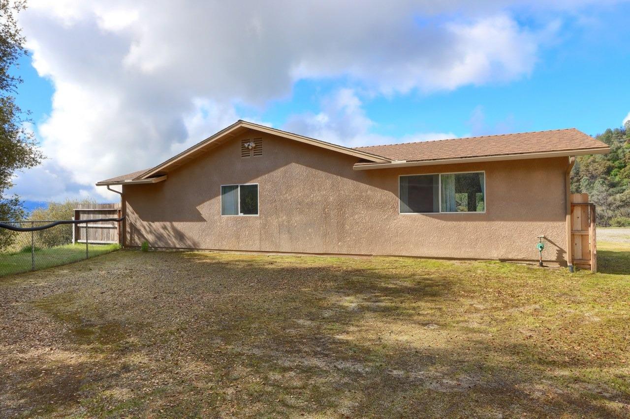 42107 Empty Creek Road