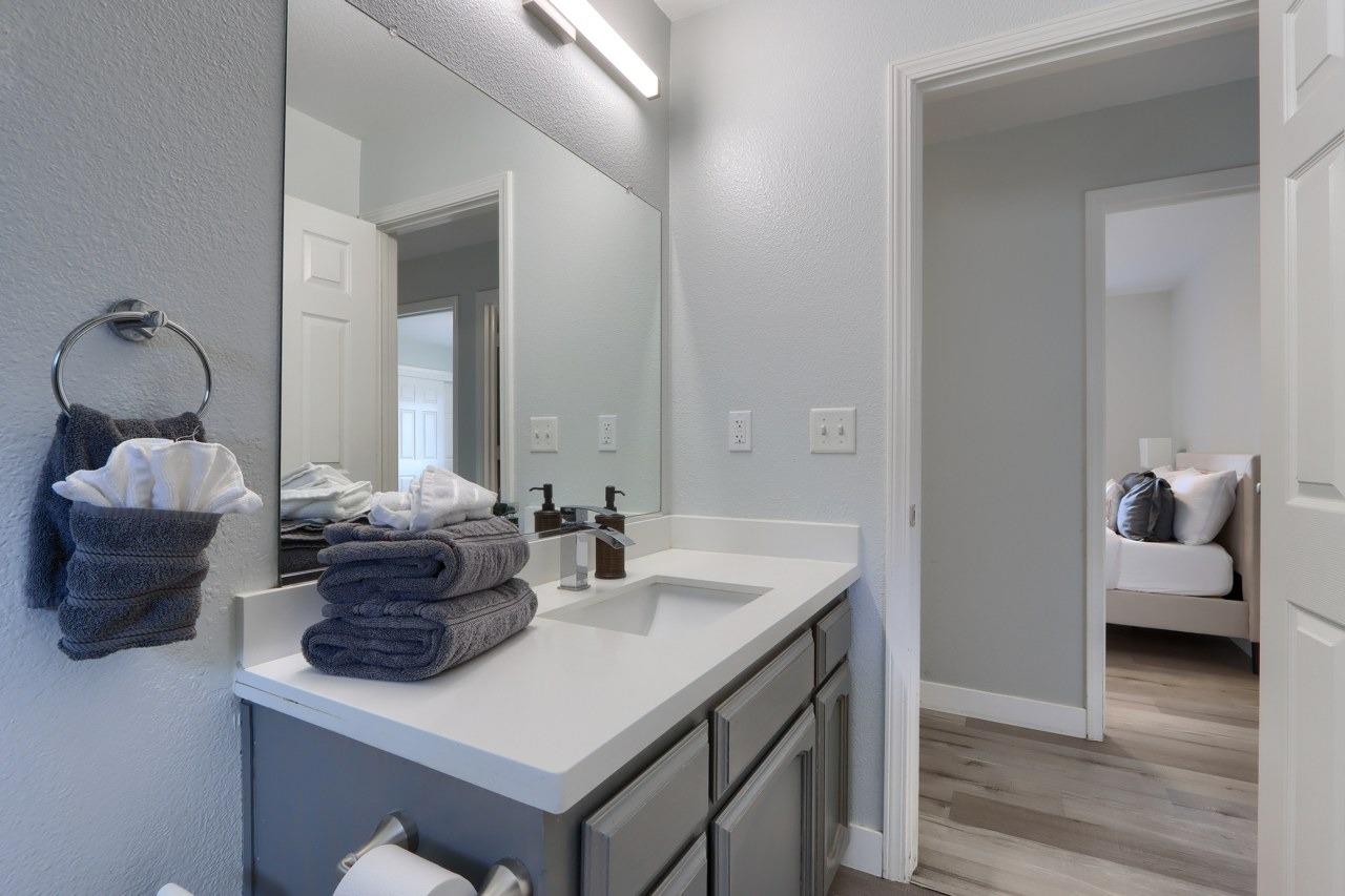 42107 Empty Creek Road