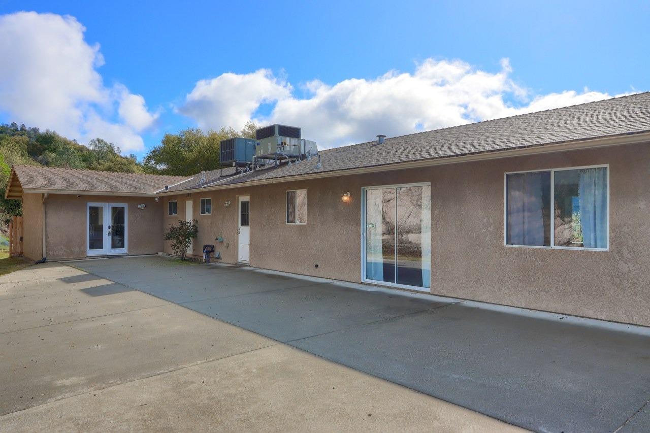 42107 Empty Creek Road