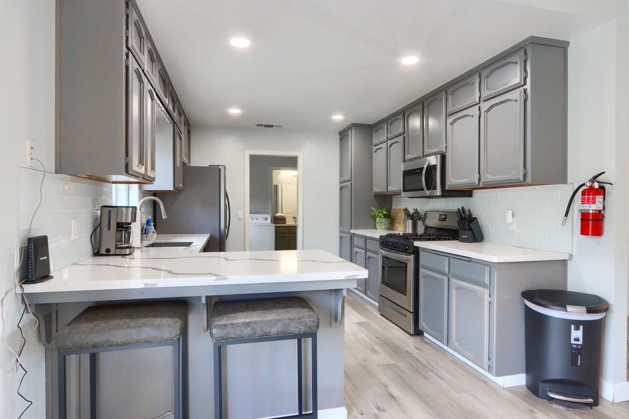 42107 Empty Creek Road