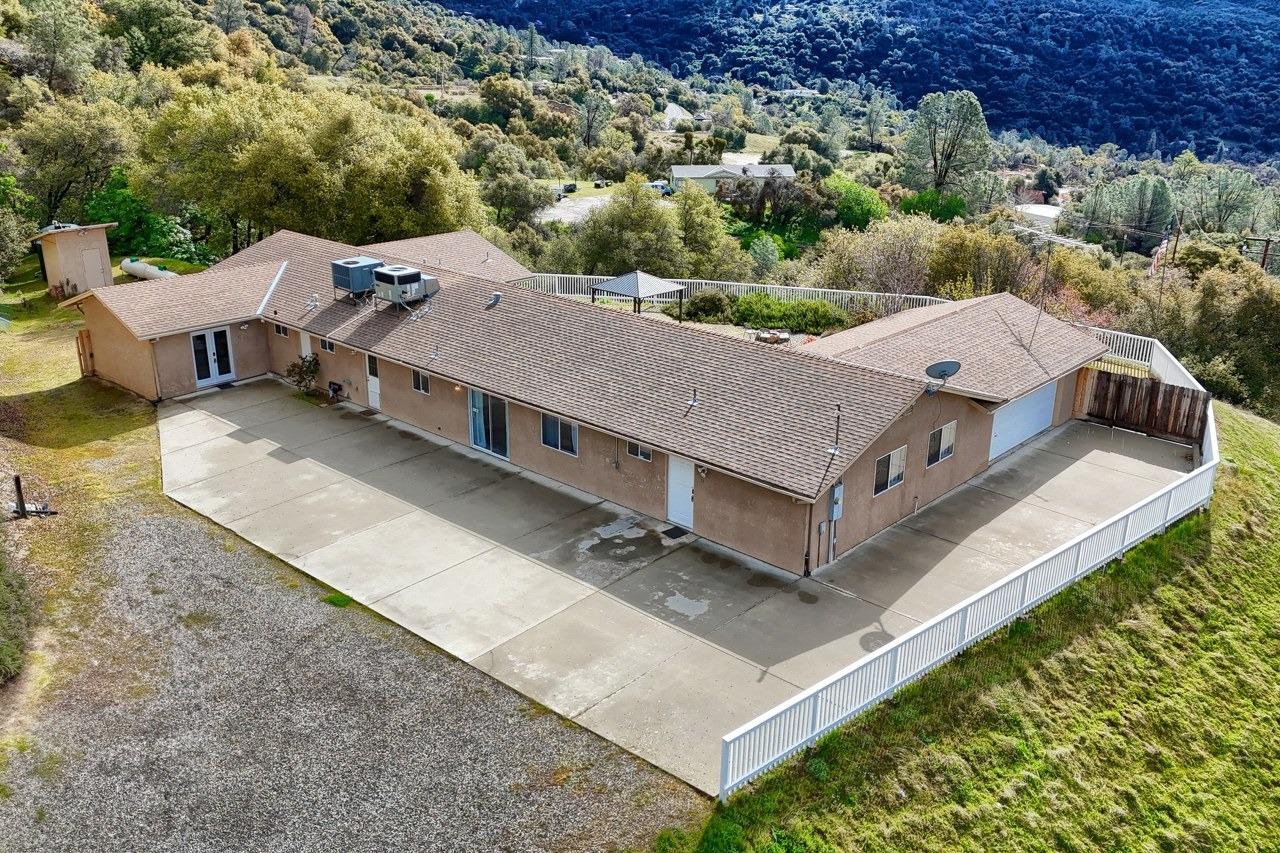 42107 Empty Creek Road