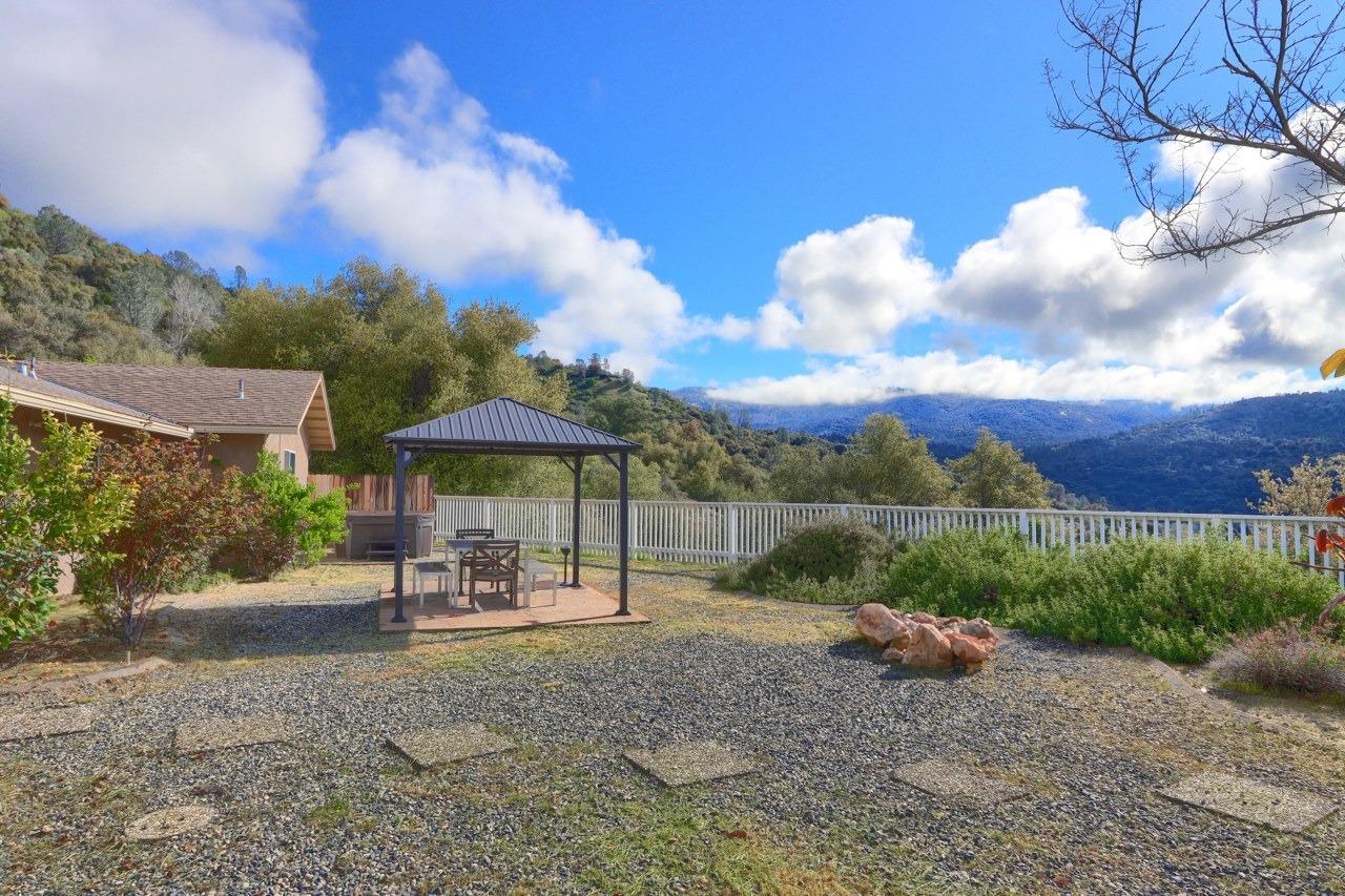 42107 Empty Creek Road