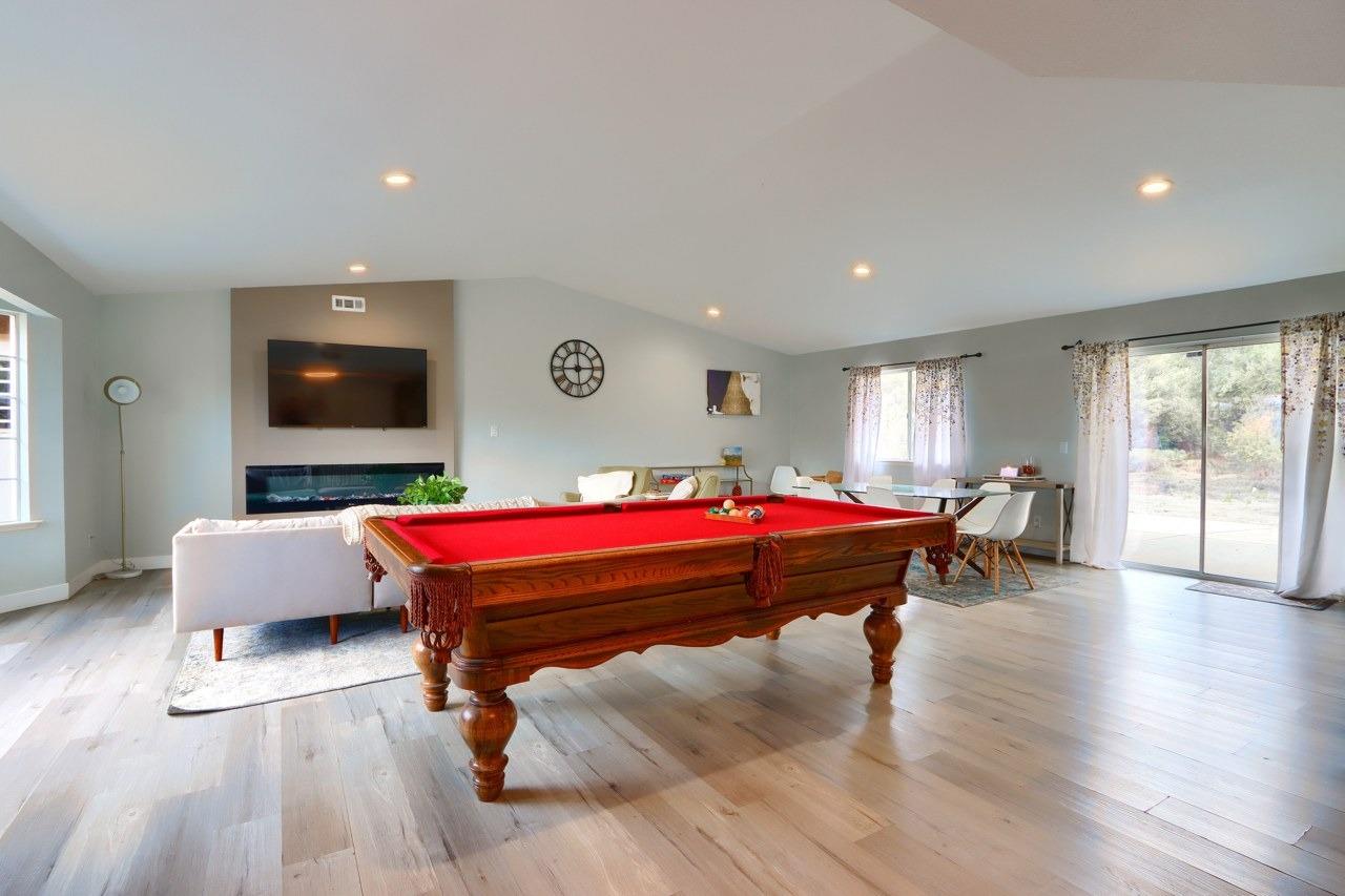 42107 Empty Creek Road