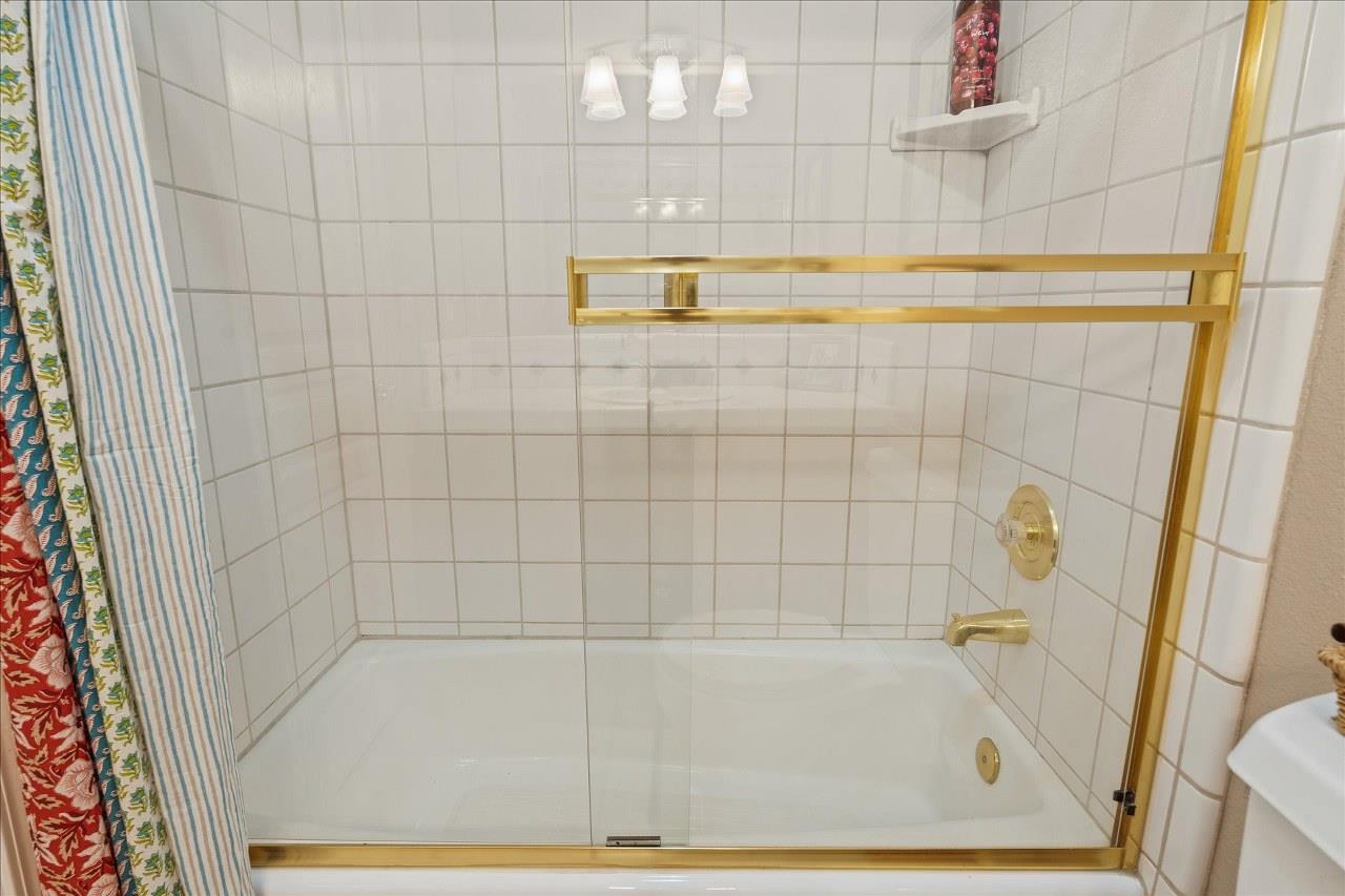 47527 Miami Highlands Drive