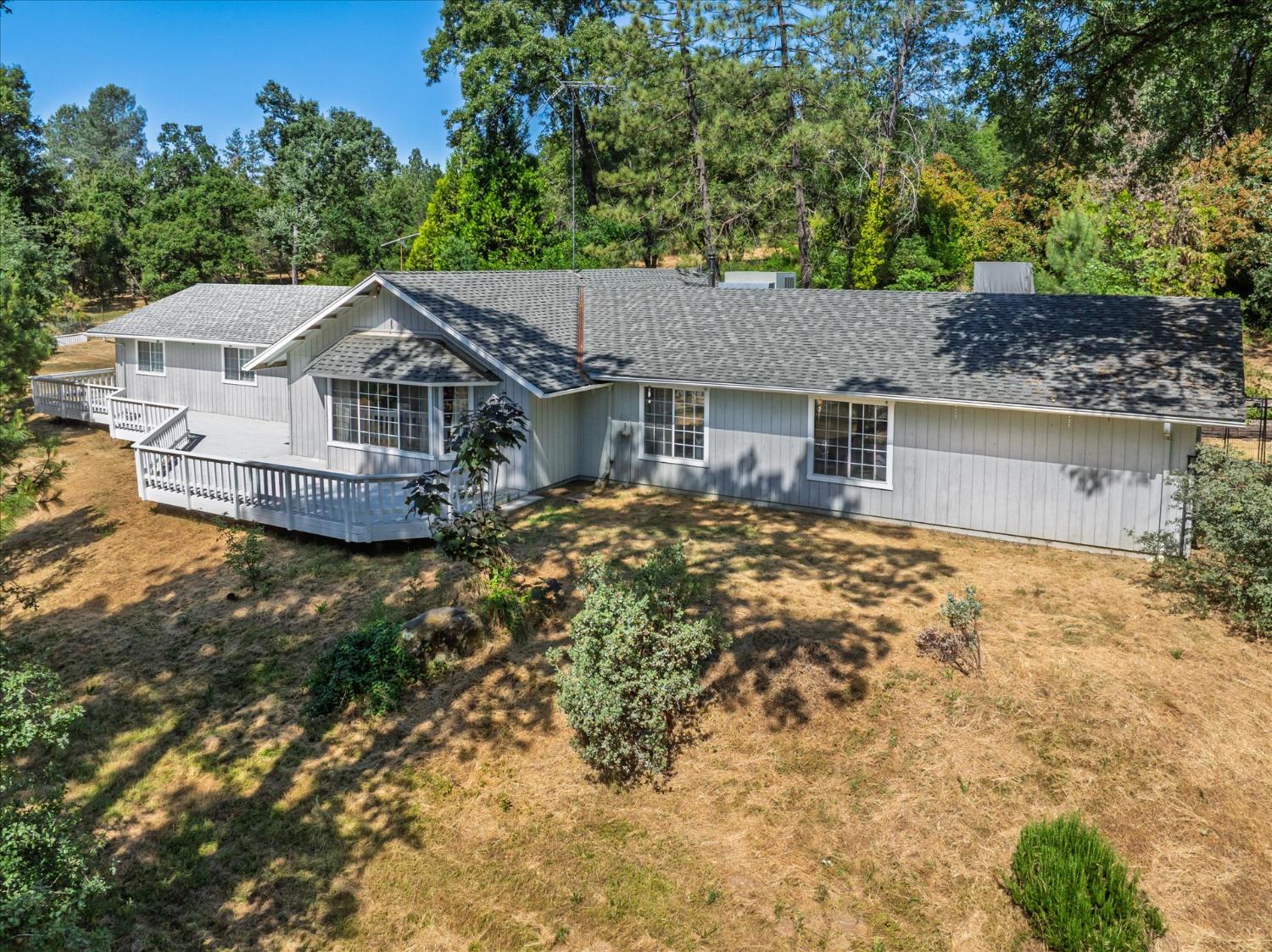 44670 Thunderhead Drive