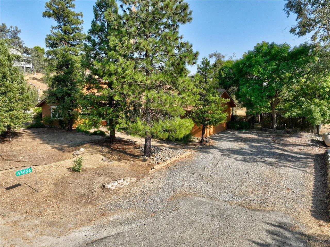 43656 Crystal Cave Circle