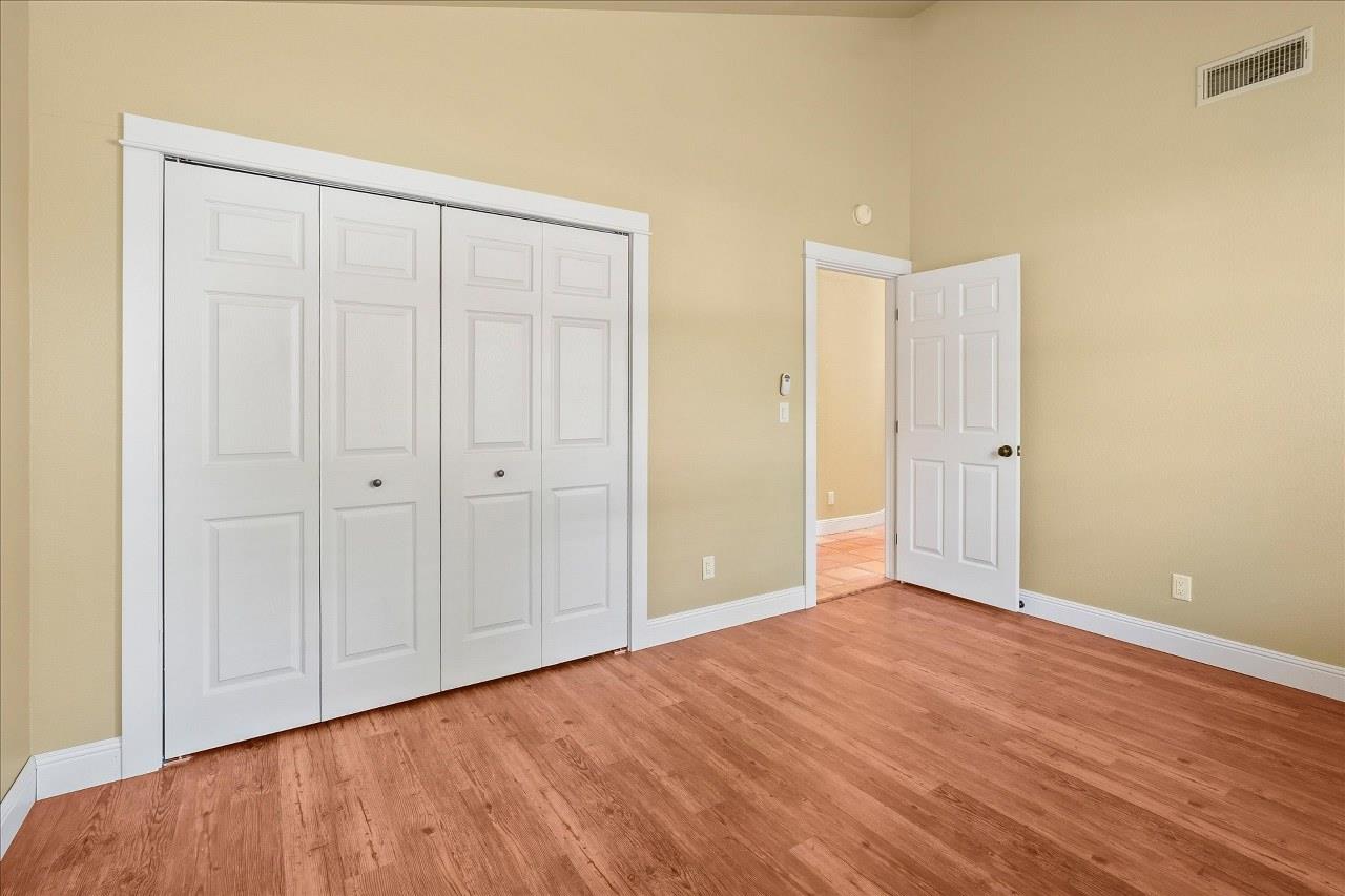 43656 Crystal Cave Circle