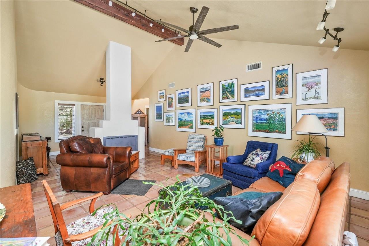 43656 Crystal Cave Circle