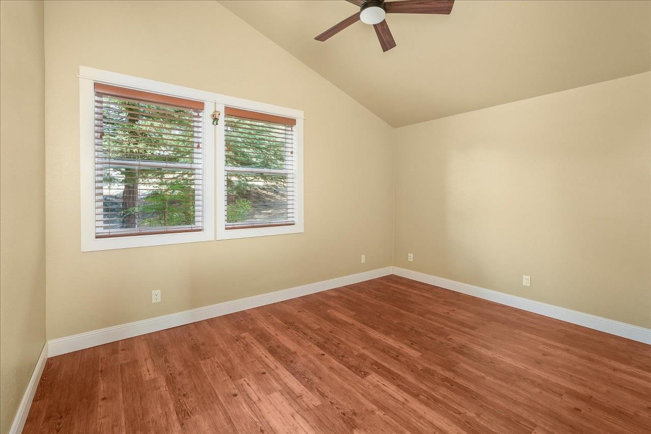 43656 Crystal Cave Circle