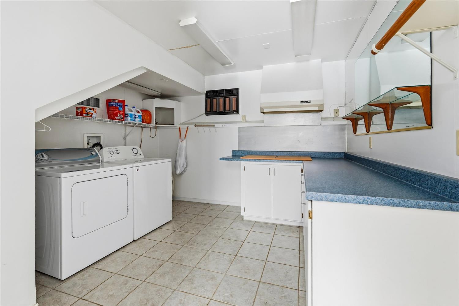 43149 W Sugar Pine Drive