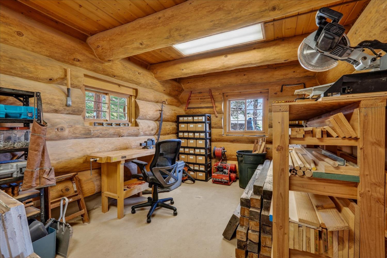 5851 Mount Bullion Ridge