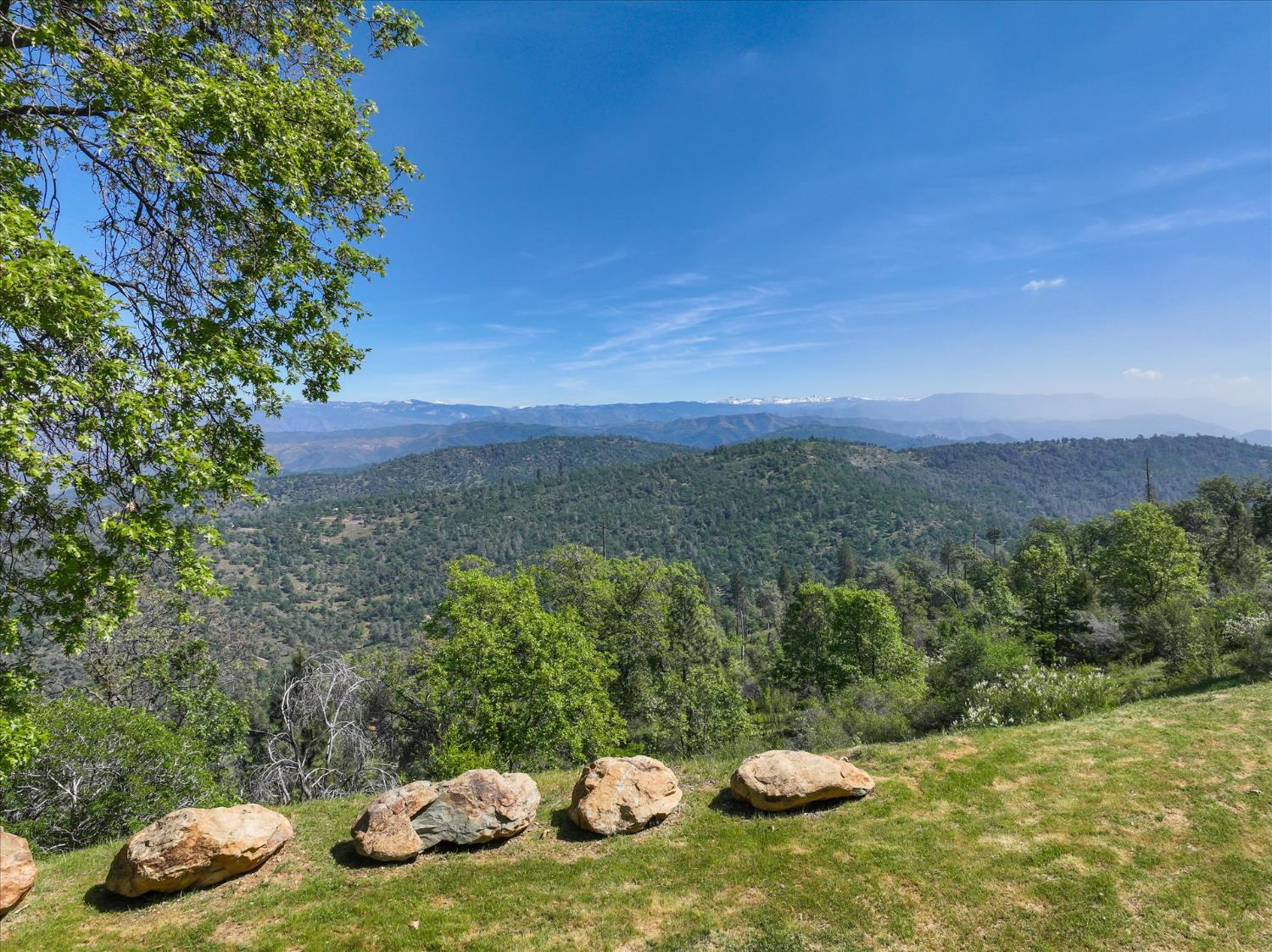 5851 Mount Bullion Ridge