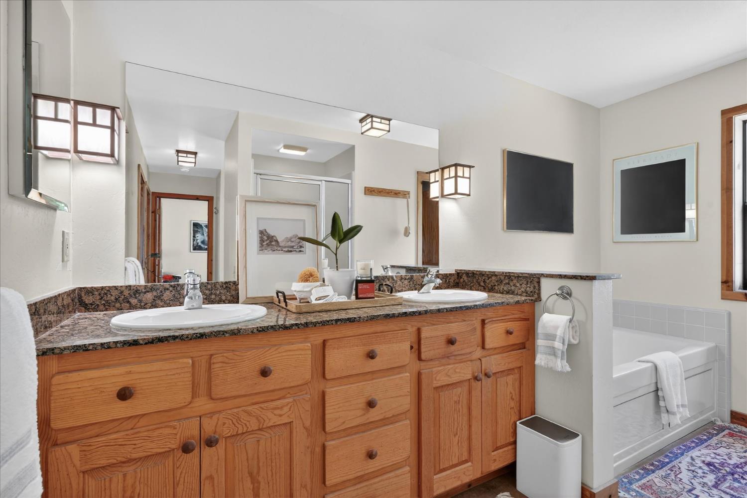 5851 Mount Bullion Ridge