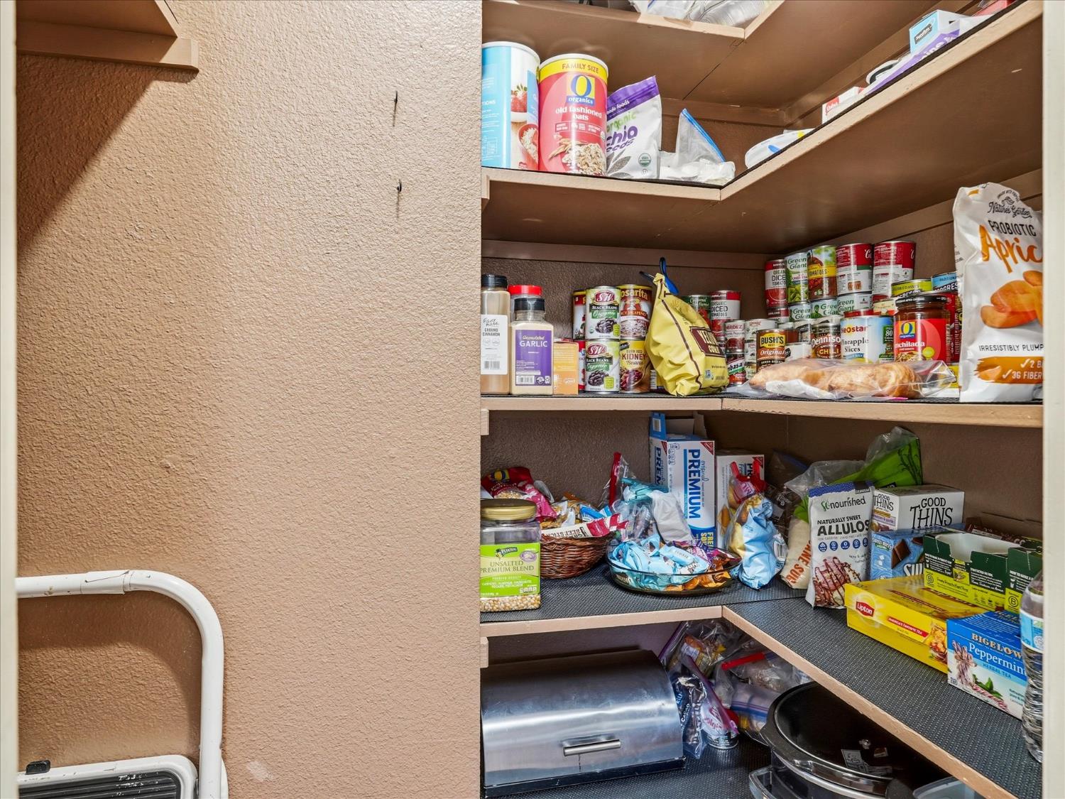 6132 Chowchilla Mountain Road