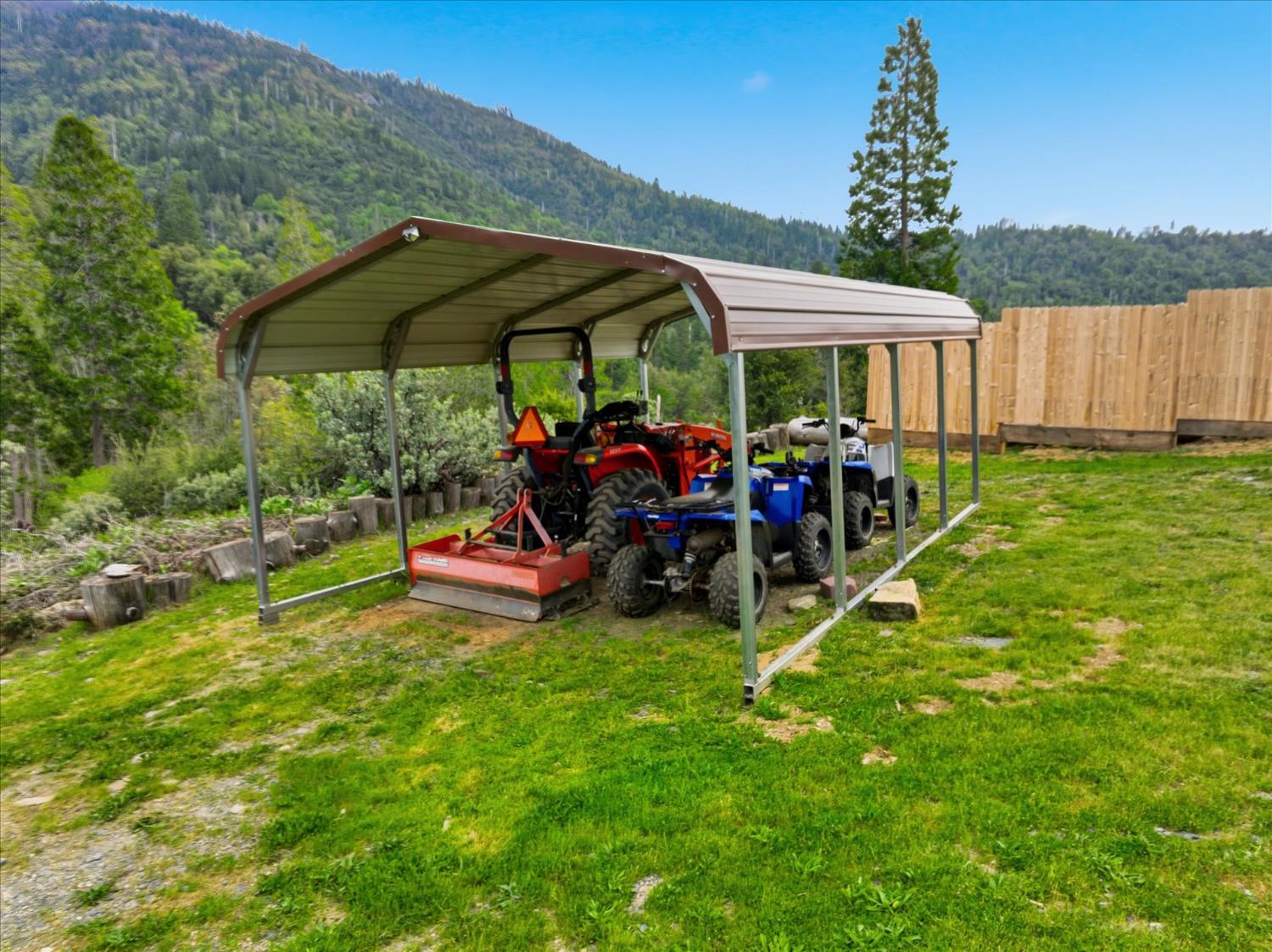 6132 Chowchilla Mountain Road