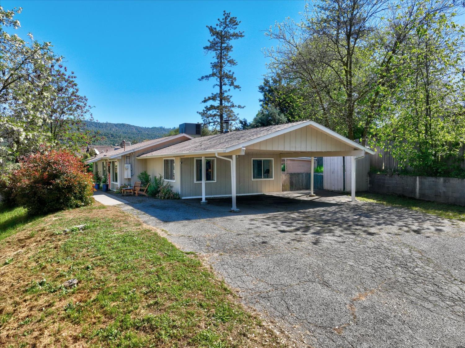 40885 Elliott Drive