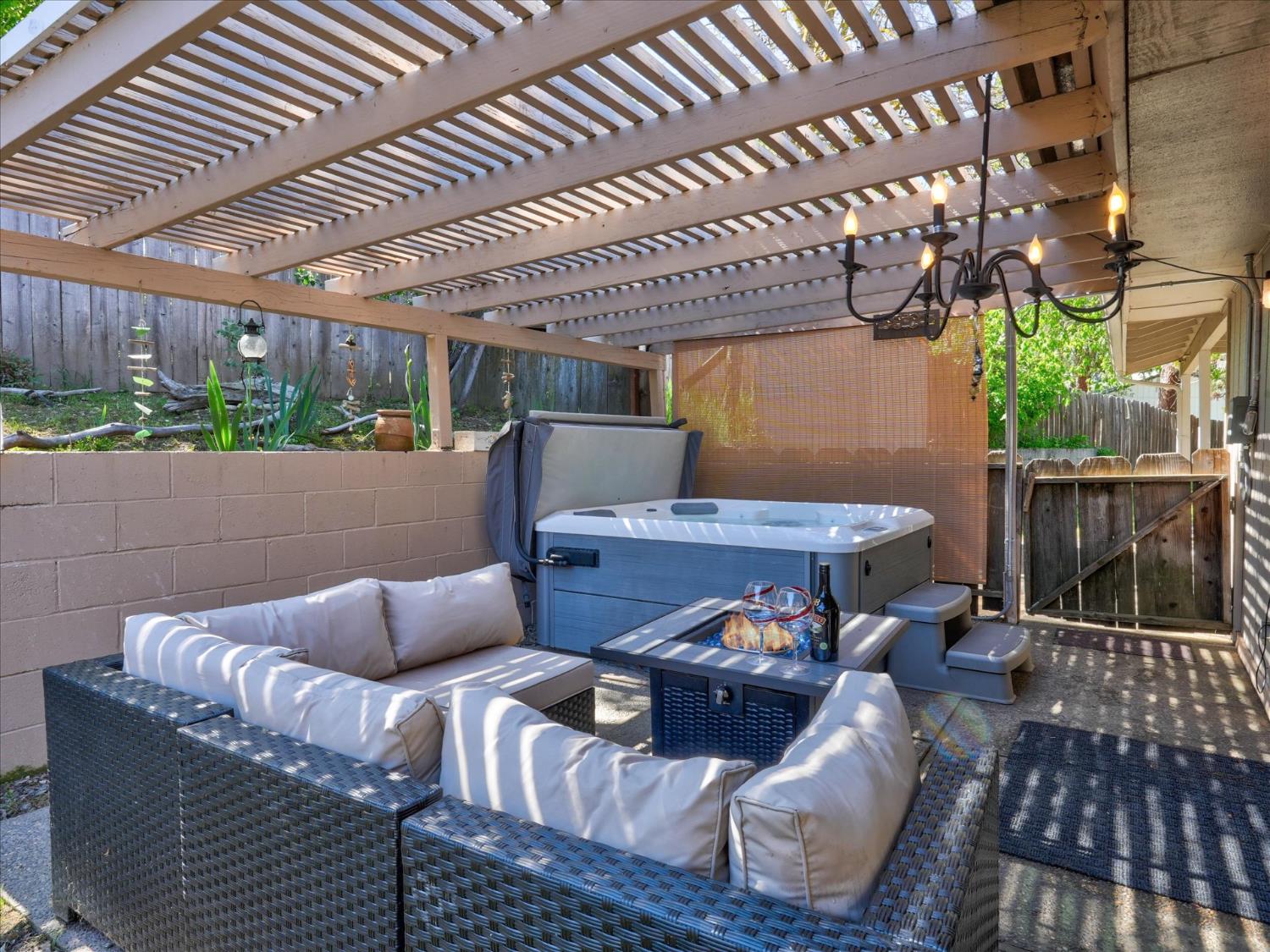 40885 Elliott Drive