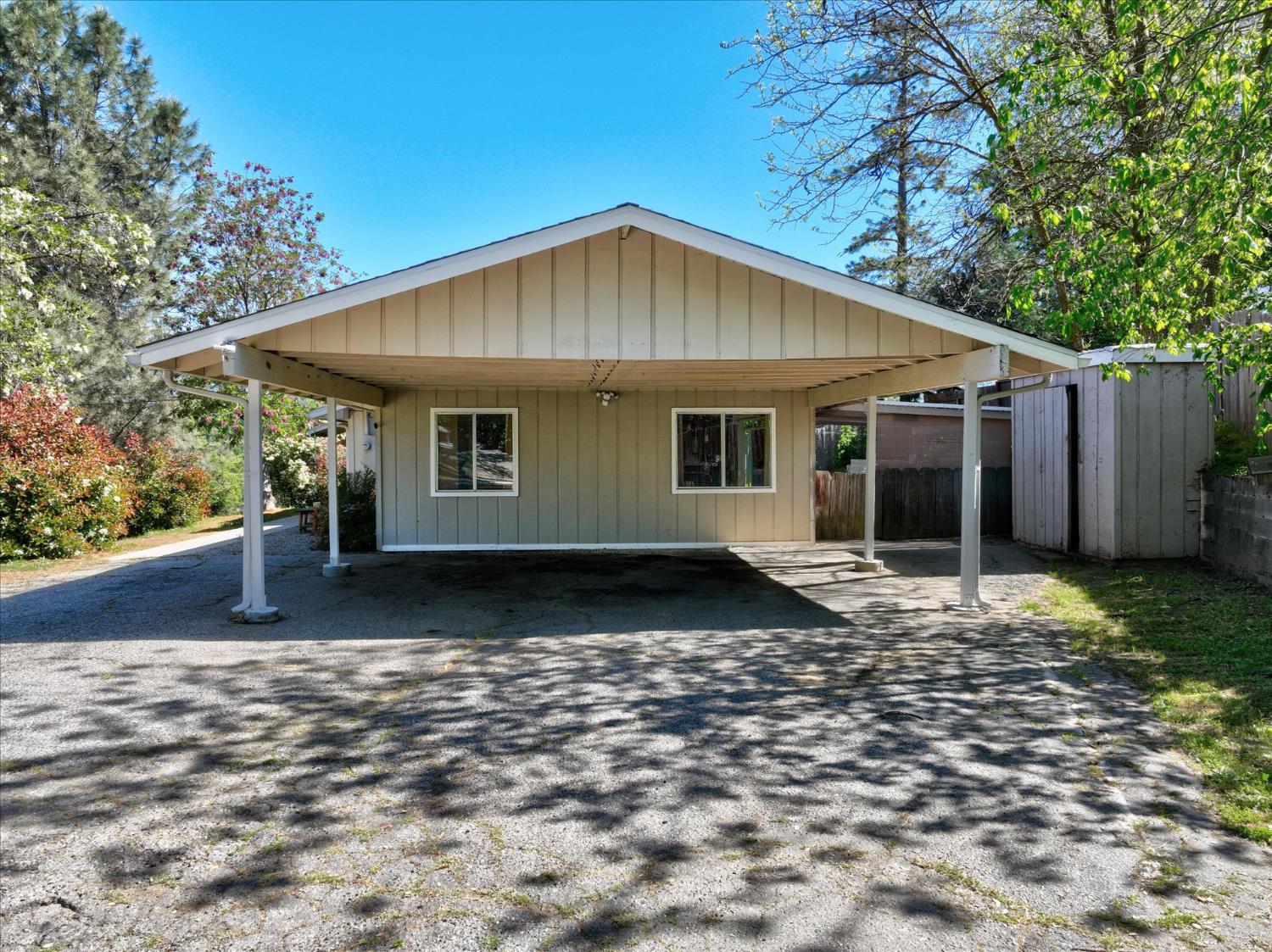 40885 Elliott Drive