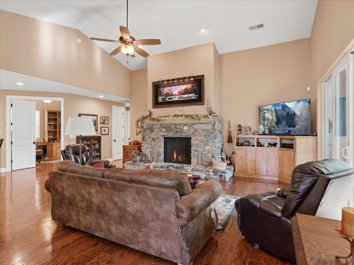 46088 Sutton Drive