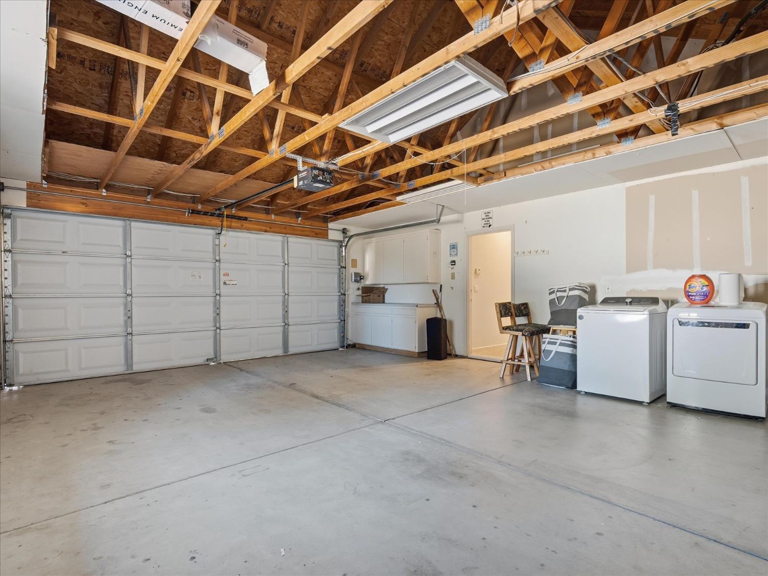 41100 Jean Rd. W Road