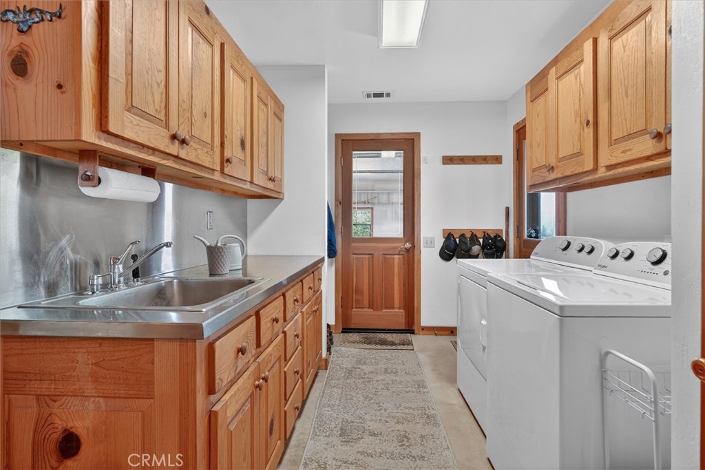 5851 Mount Bullion Ridge