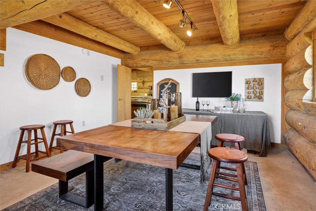 5851 Mount Bullion Ridge