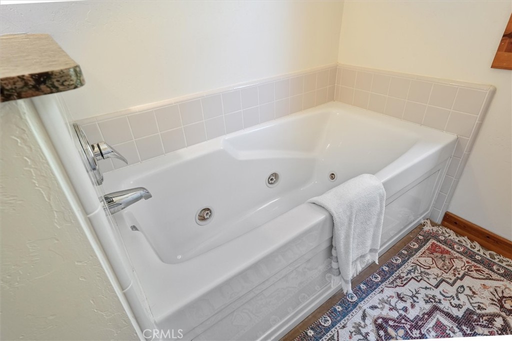 5851 Mount Bullion Ridge