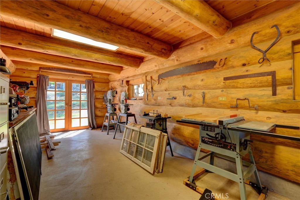 5851 Mount Bullion Ridge
