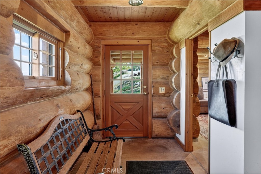 5851 Mount Bullion Ridge