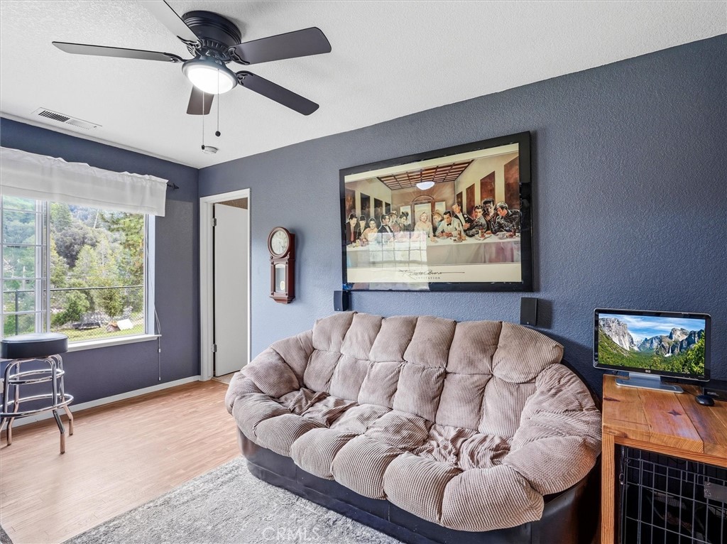 6132 Chowchilla Mountain