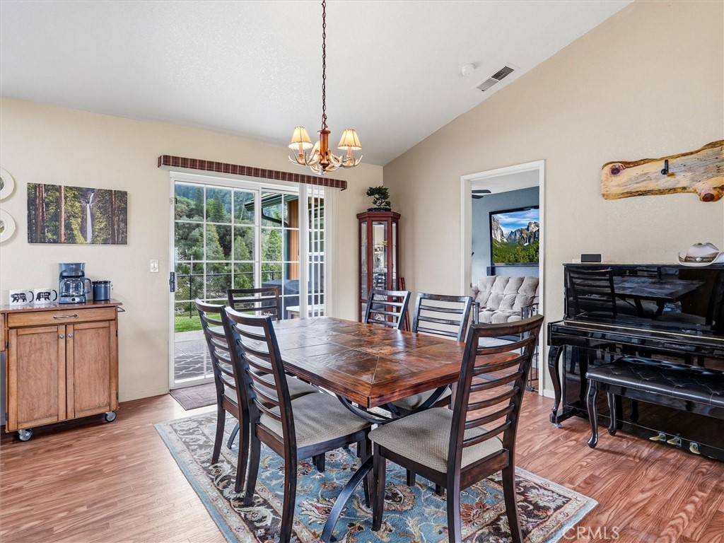 6132 Chowchilla Mountain
