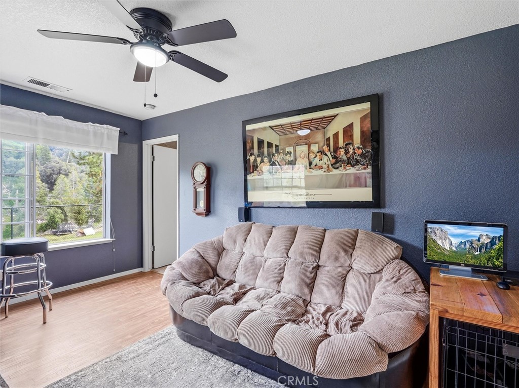 6132 Chowchilla Mountain