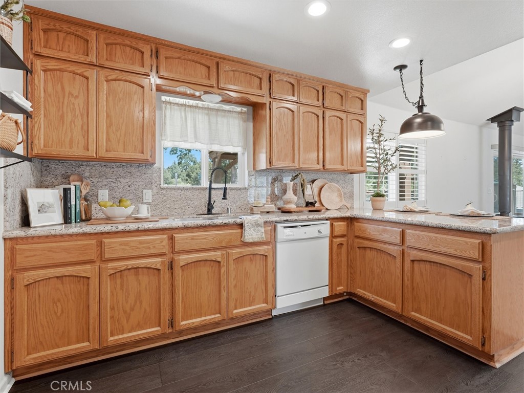 47818 Road 417