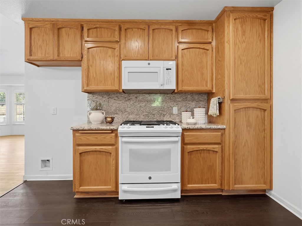 47818 Road 417