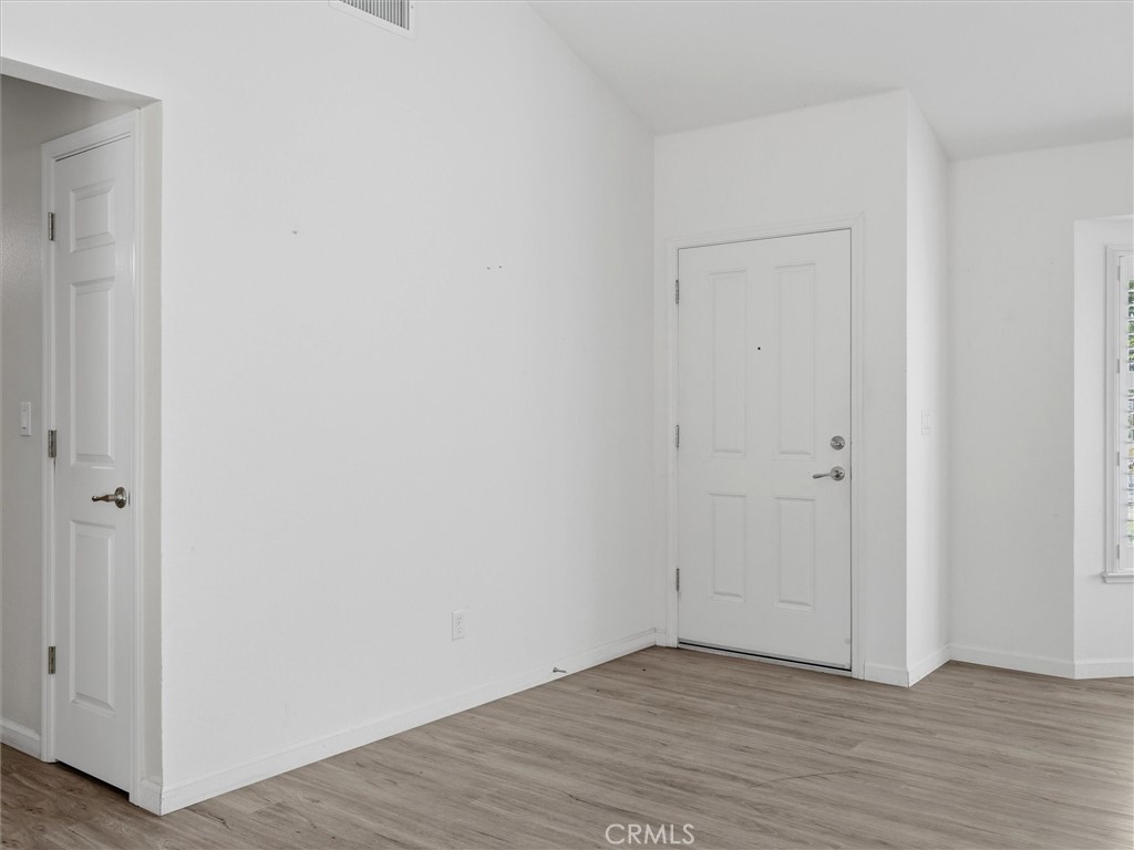 47818 Road 417