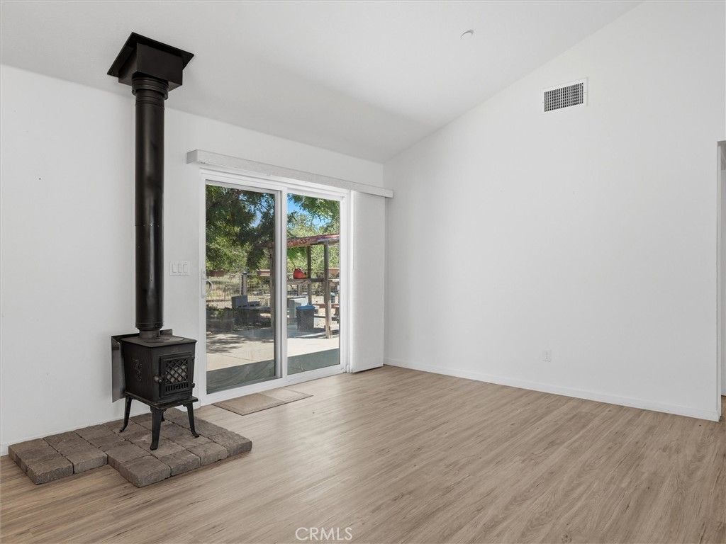 47818 Road 417