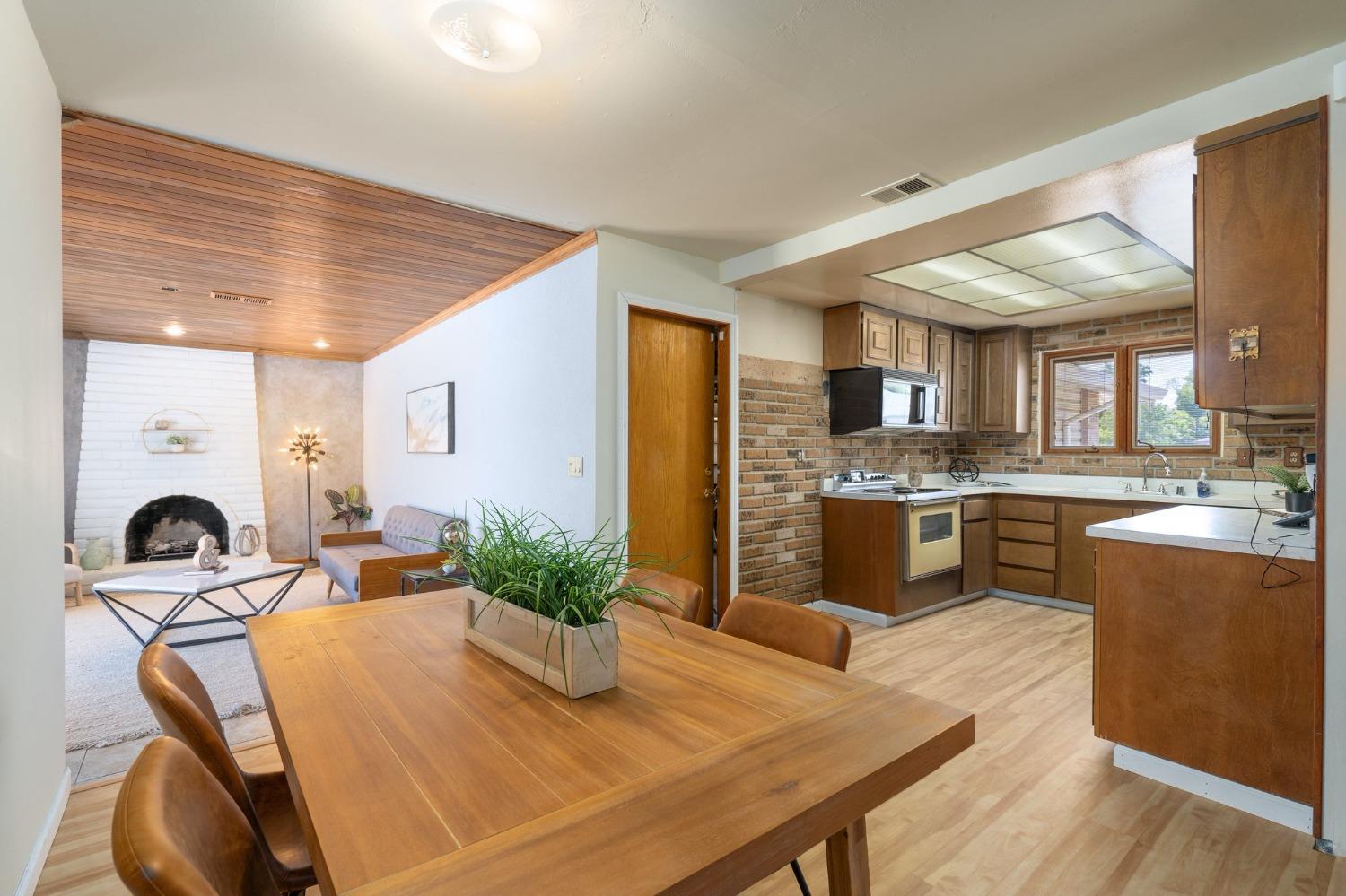 2800 Alison Court