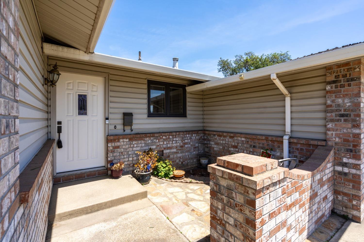 2800 Alison Court
