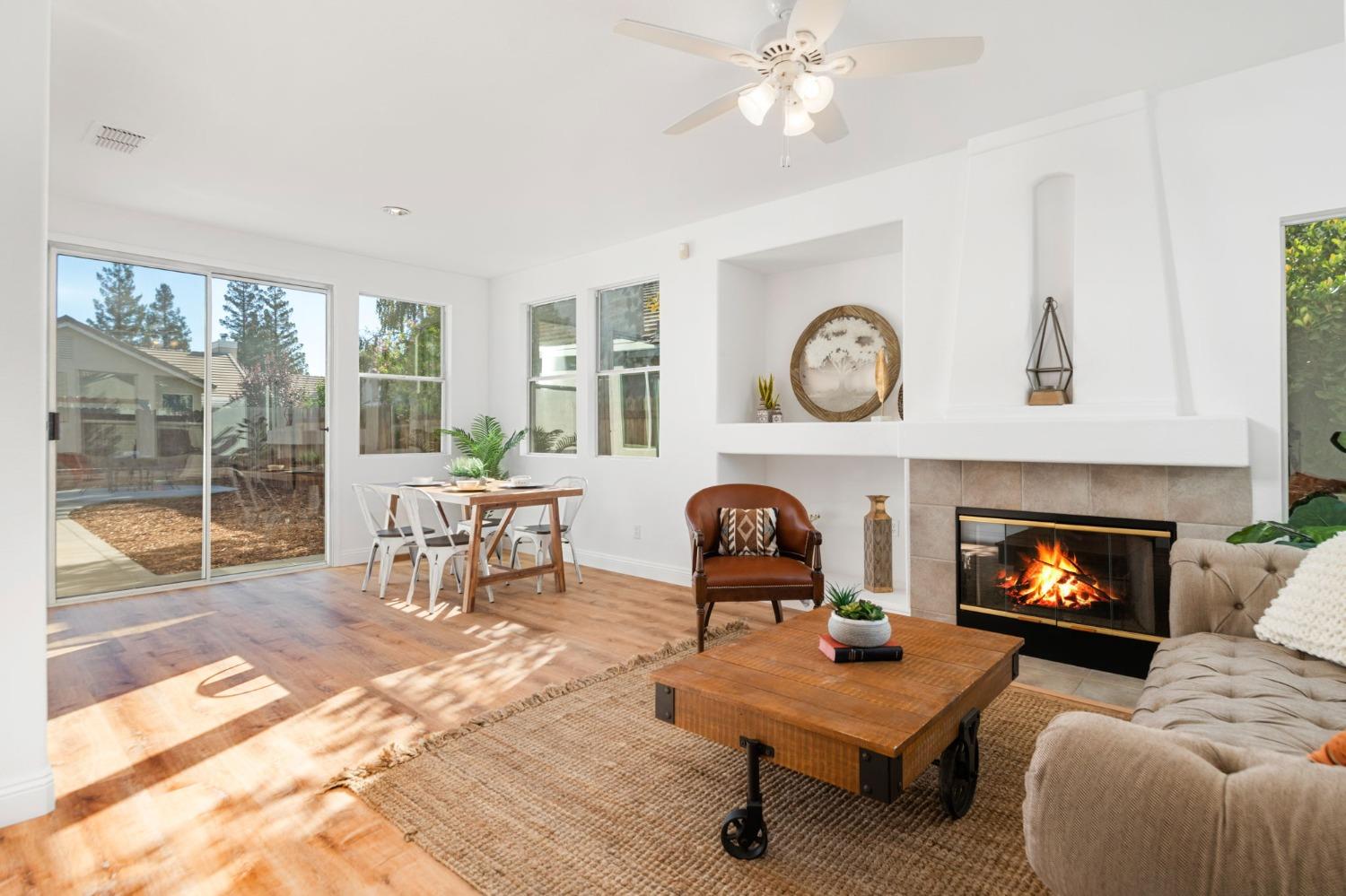3724 Poppy Hill Way