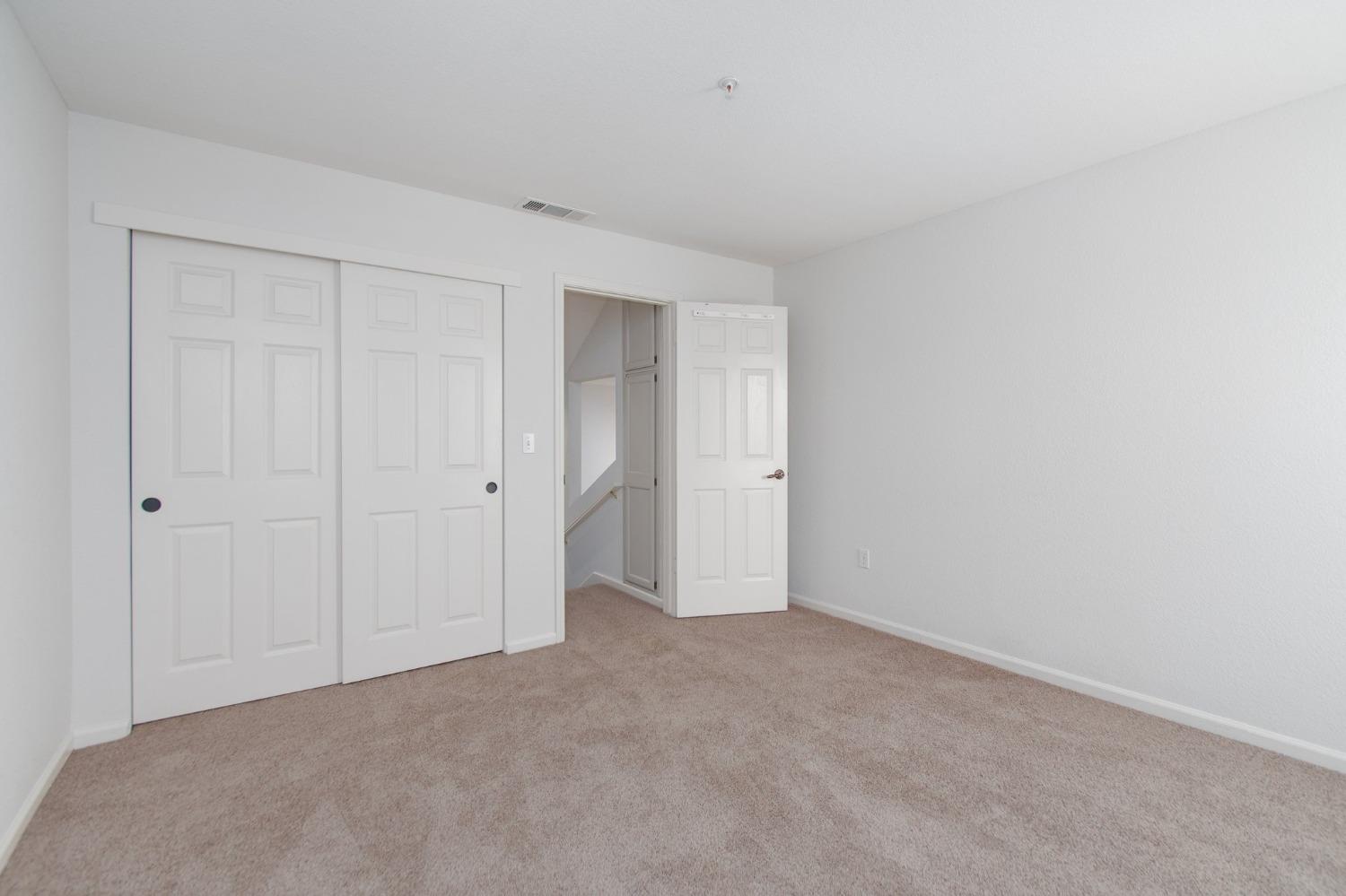 5219 Arden Way