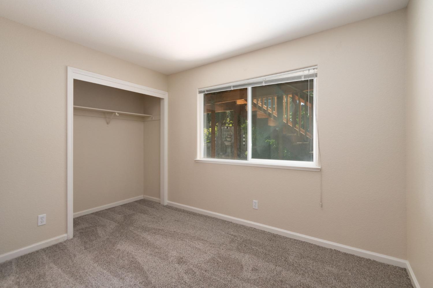 5116 Vista Sierra Drive