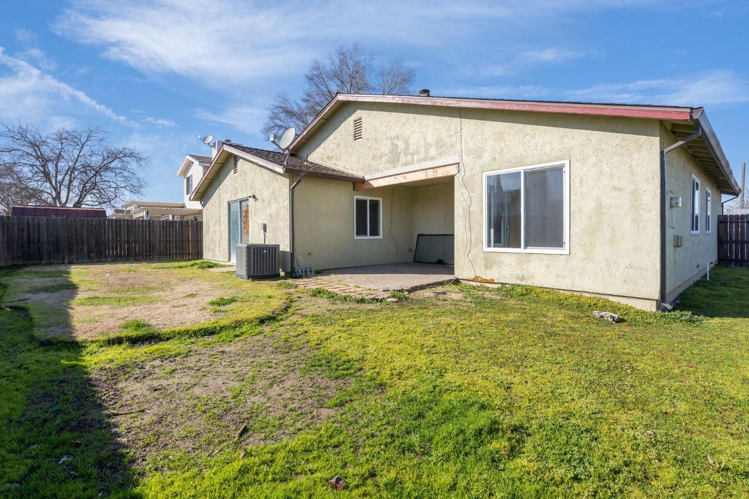 8276 Scottsdale Drive